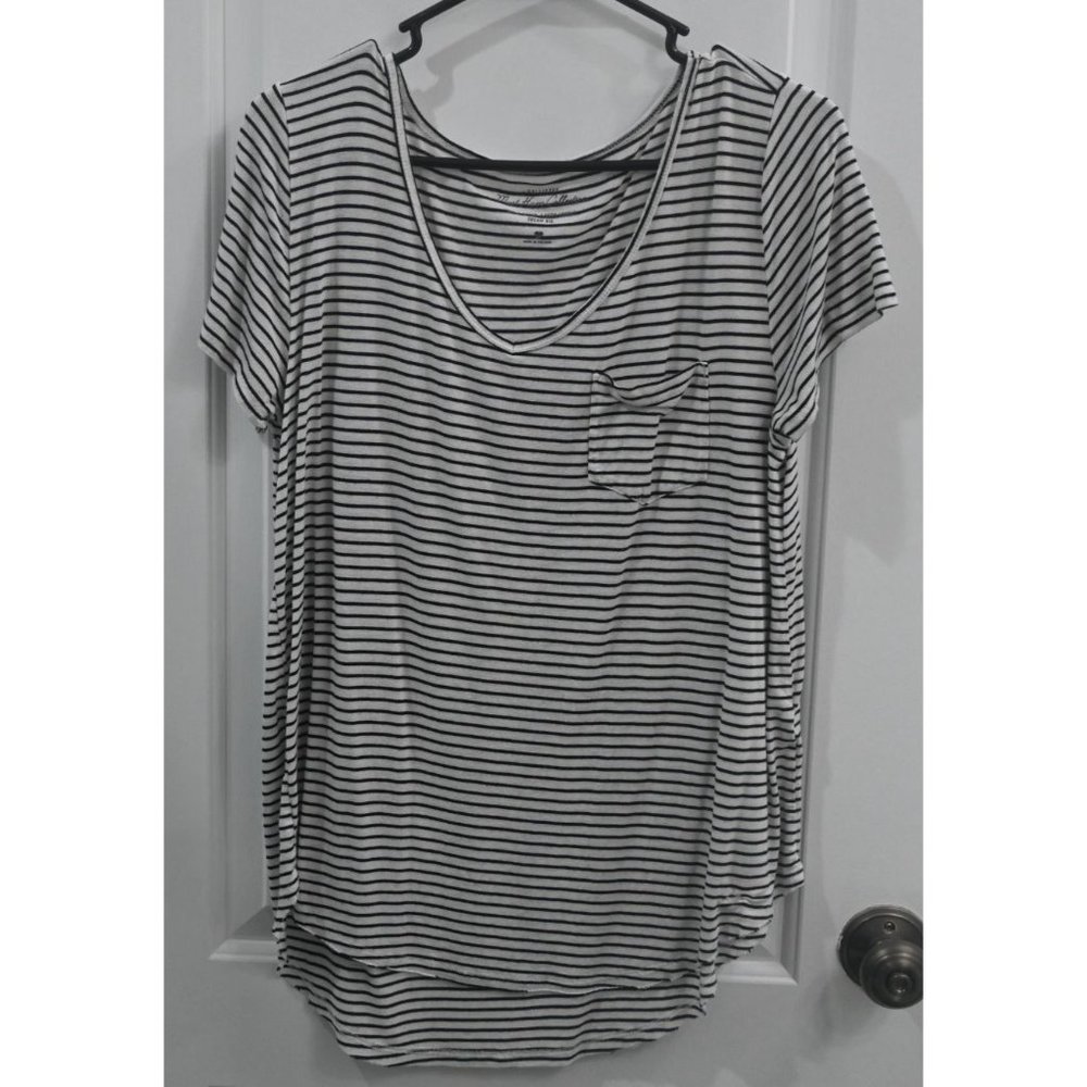 Hollister Womens Blouse Short-Sleeve Top Shirt Very Soft Size Medium